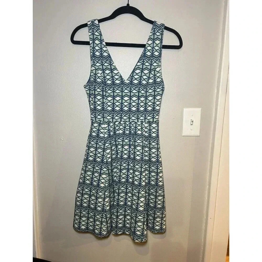 ANTHROPOLOGIE MAEVE Blue & Green Abstract Sleeveless Dress Cut Out Back Size 4 - Picture 4 of 8